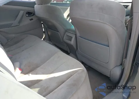 2008 Toyota Camry Le z USA, uszkodzony, nr VIN 4T1BE46K58U240641